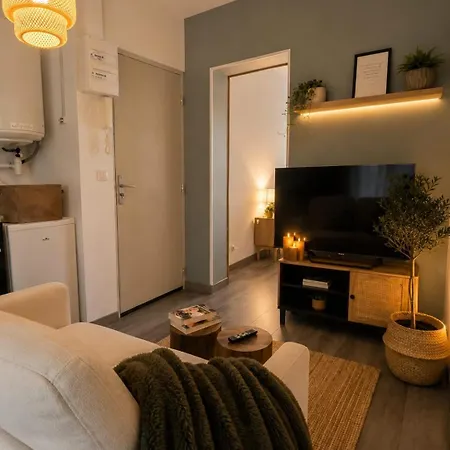 Diane's En Champagne Centre Wifi Cuisine Equipee Minibar Apartment